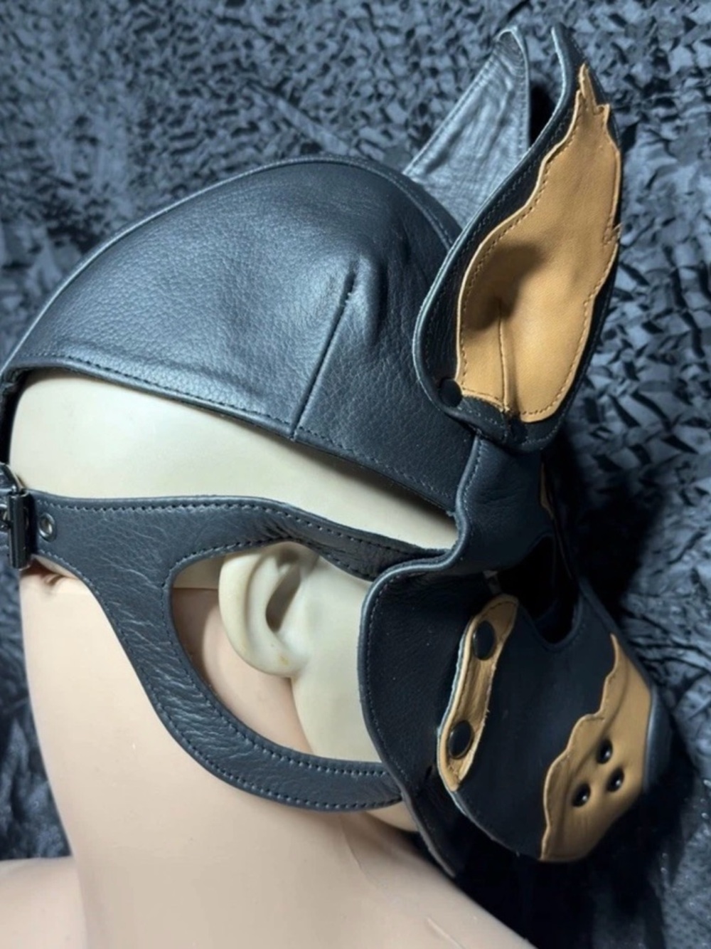 Puppy Leather Mask Hood in Black and Tan - Premium Pet Roleplay Accessory - Picture 5 of 5